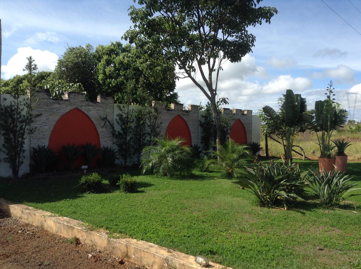 Imperium Inn Motel (Adults Only) Nova Ponte Exterior foto